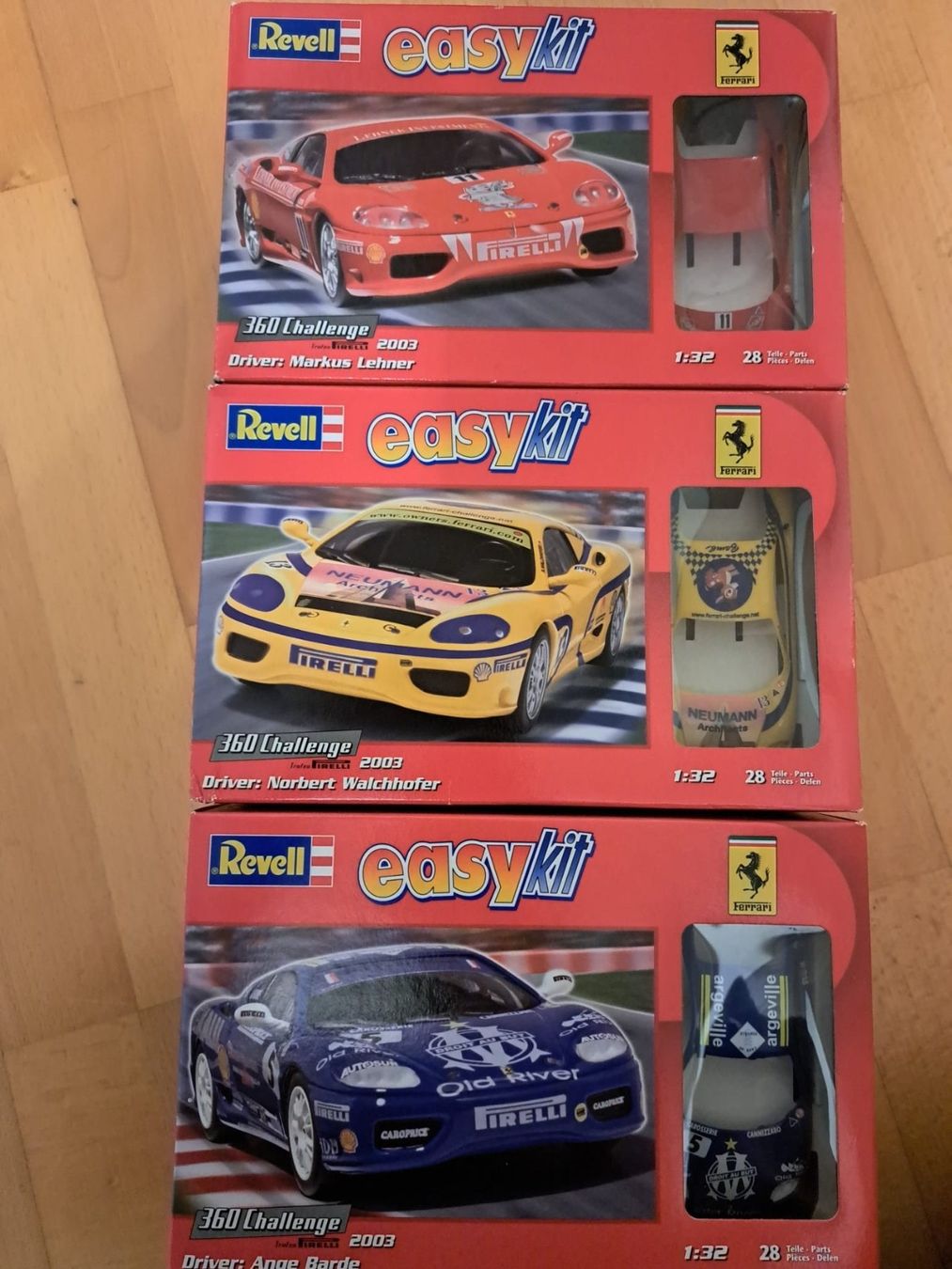 Revell Modellautos: Revell Auto  Ferrari 360 Challenge Easy Kit 3 Stück – Neu und originalverpackt aus Au (SG) von mavi4114