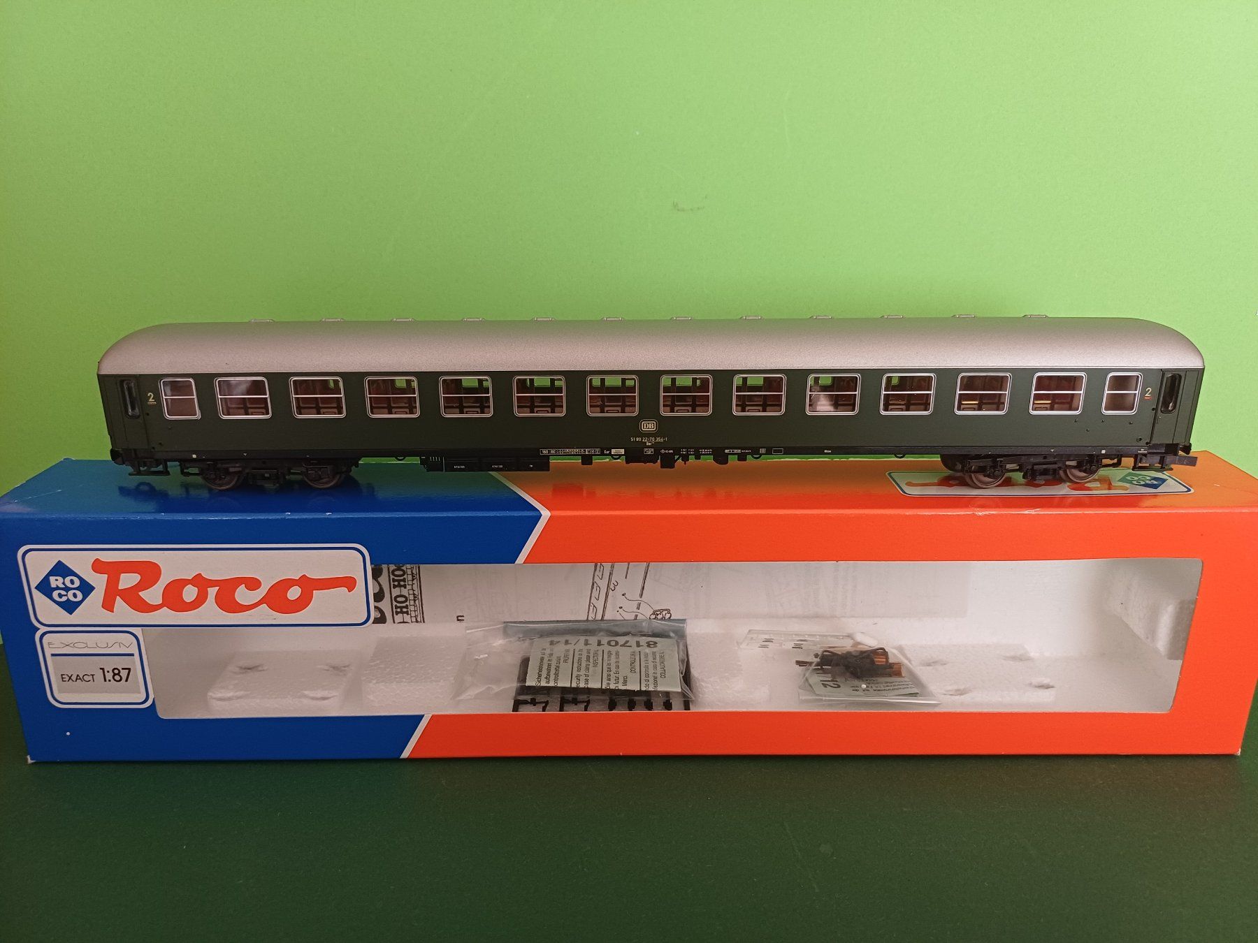 Roco Modellini di ferrovie: Roco Personenwagen 2.Klasse der DB – Usato da Bassersdorf venduto da darki77