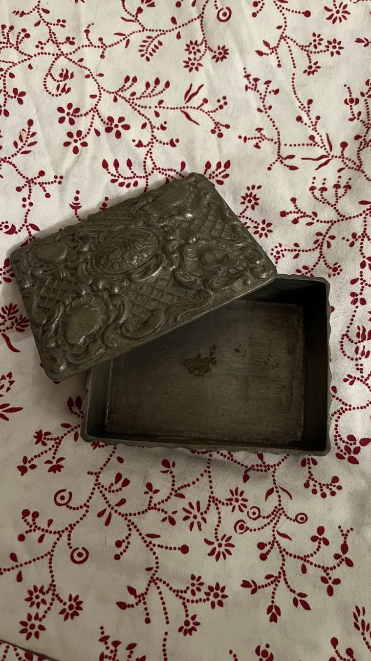 Alle Dekorationen: • Schatulle / Box aus Zinn • – Gebraucht aus Basel von mendoza13 1