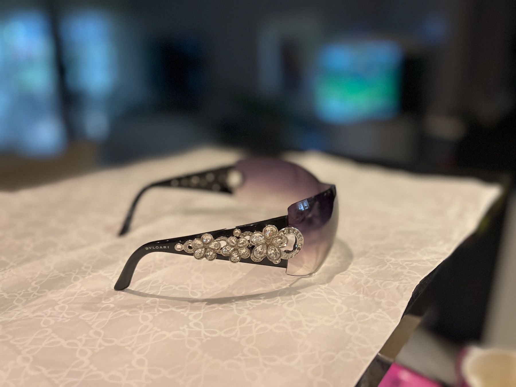 Occhiali & Lenti: Sonnenbrille – Usato da Luzern venduto da Wuschel91