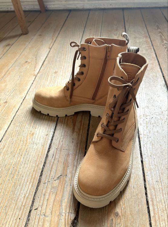 Boots Camel (Neu (gemäss Beschreibung)) in Kilchberg ZH für CHF 15 ...
