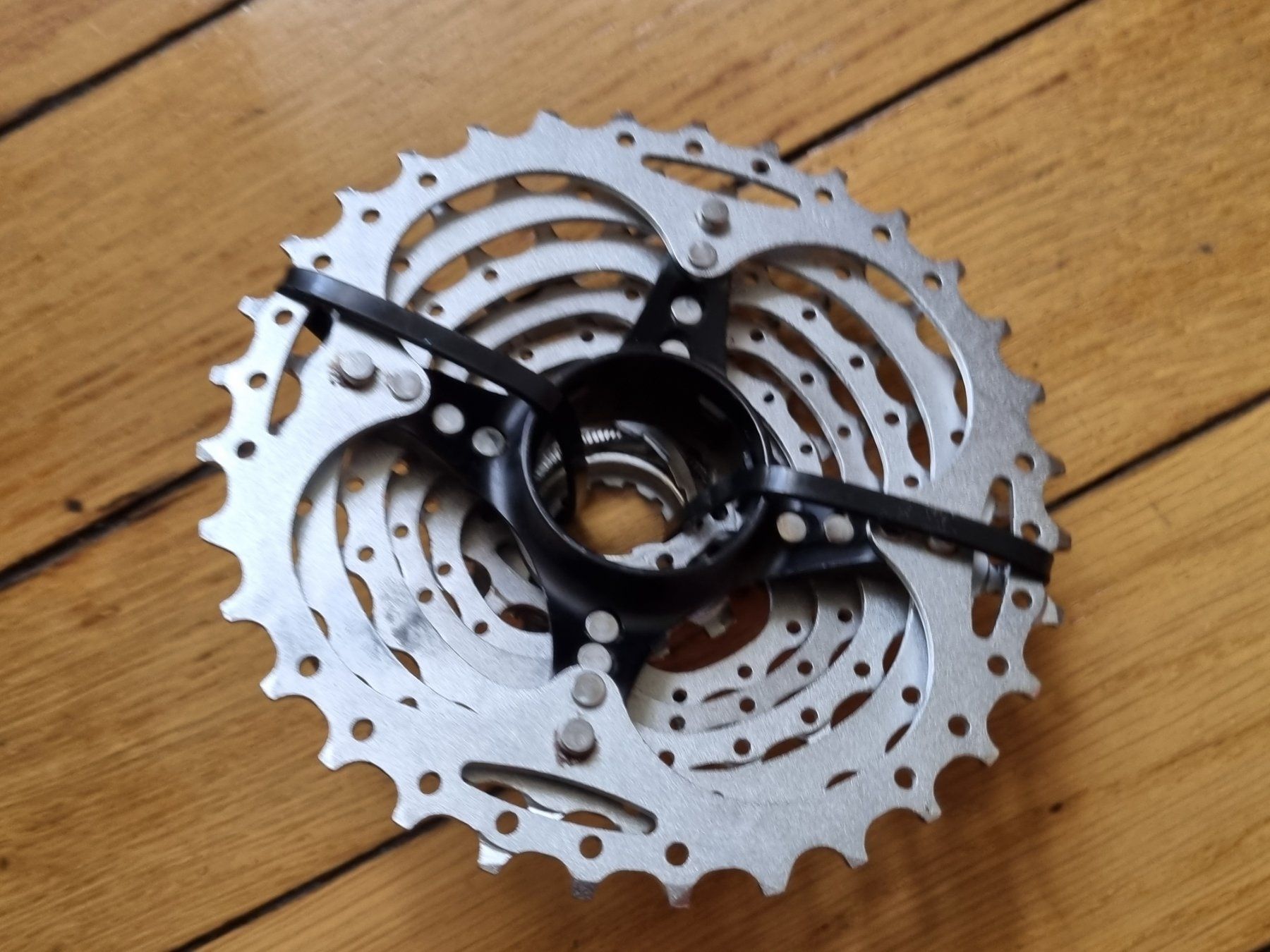 Shimano Pezzi di ricambio: Shimano HG Kassette CS-M770 – Usato da Schaffhausen venduto da Leveron13 8