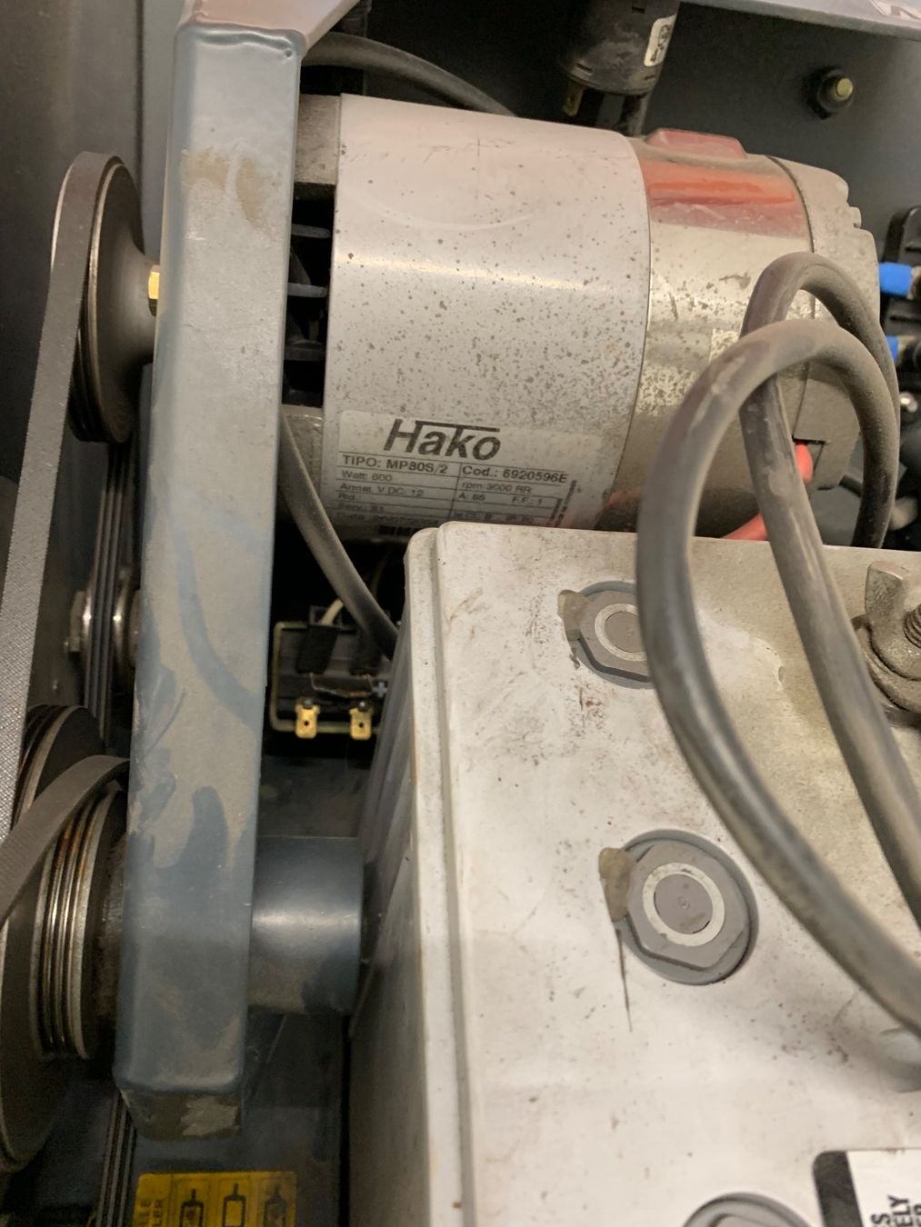 Hako Toutes les machines: Hako Hamster 780 E Kehrmaschine läuft – D'occasion à Goldau par WatchDealer1 6