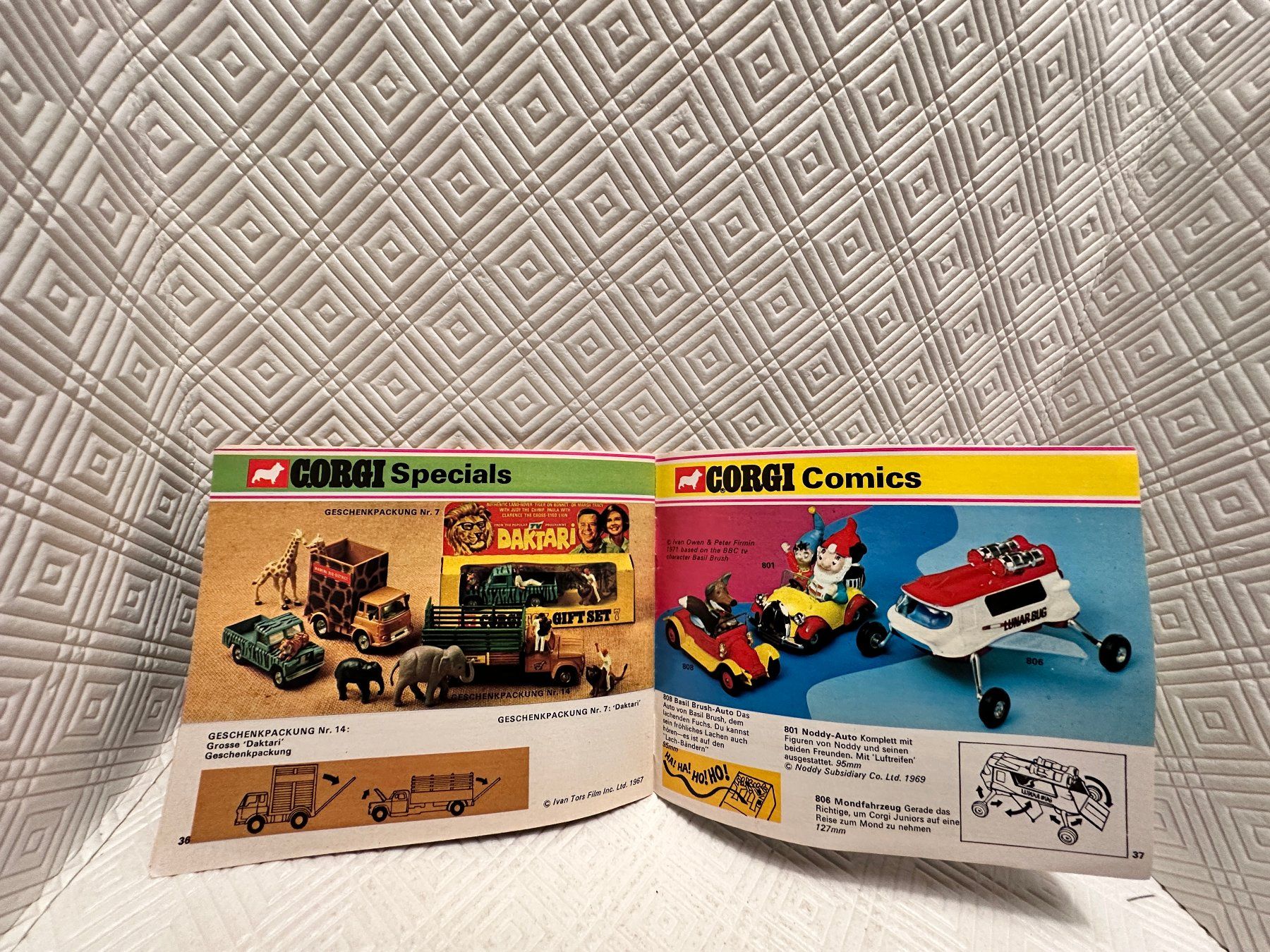 Corgi Toys Modellini d'auto: Corgi Toys Katalog 1973 – Usato da Seuzach venduto da Jage 6