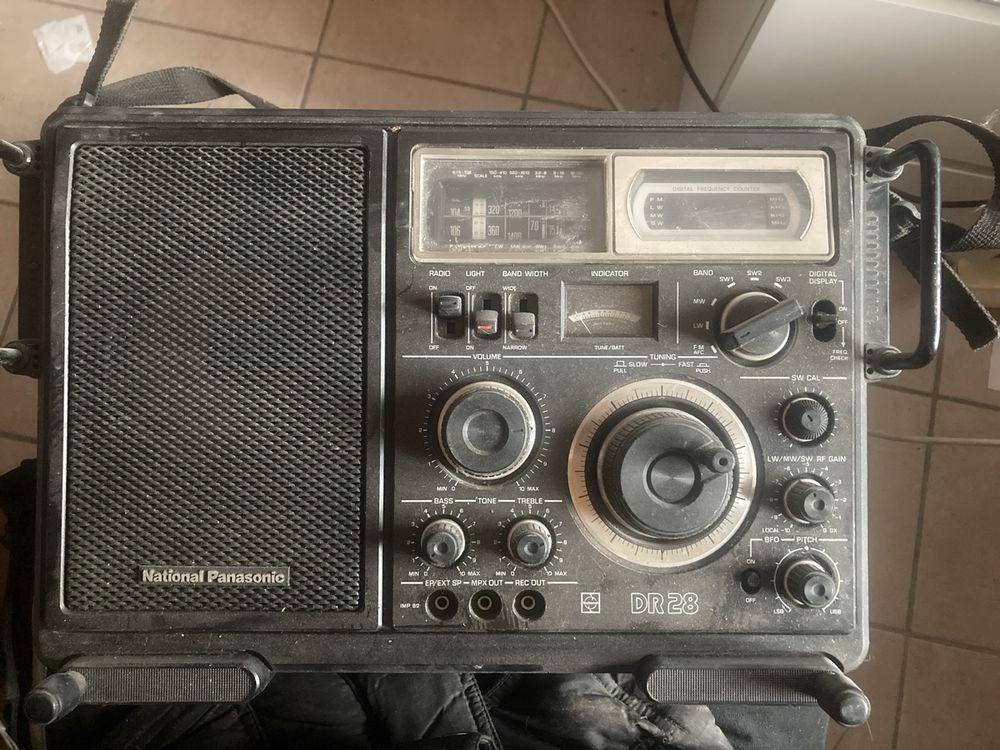 Radio National Panasonic RF-2800BA DR28 - Multibandes Portable - Vintage