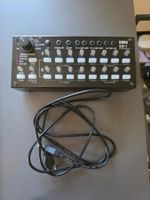 Séquenceur Korg SQ-1 avec câble, état fonctionnel