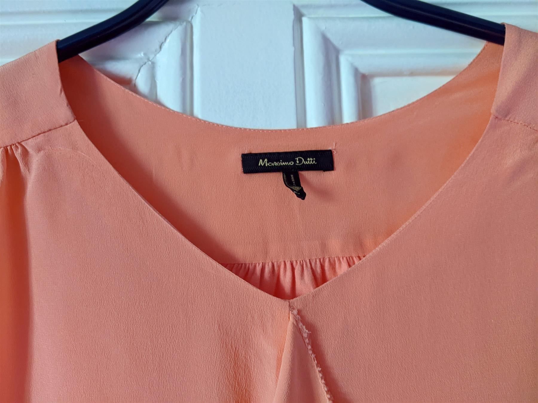 Massimo Dutti Tops: MASSIMO DUTTI : Elégant top saumon, devant en soie M – Neu (gemäss Beschreibung) aus Petit-Lancy von lilycerise 1