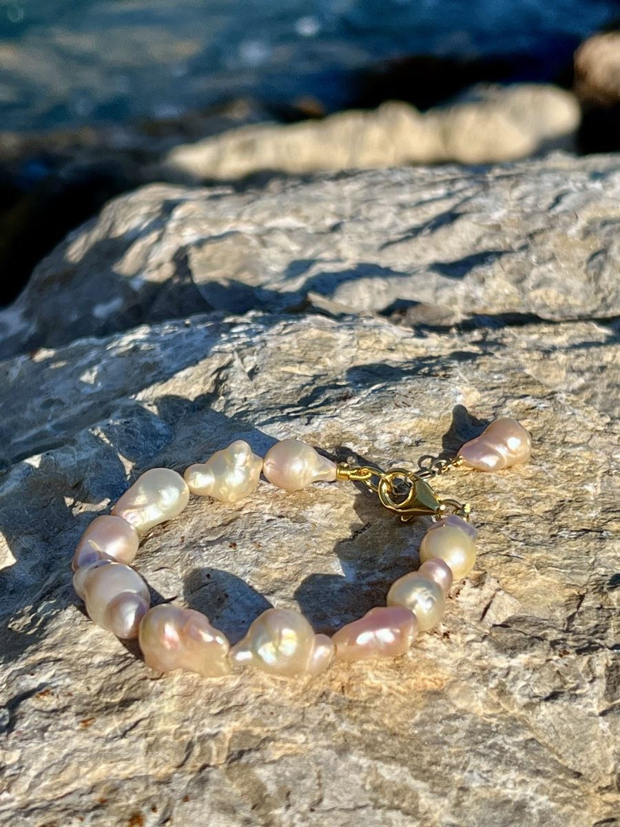Bracciali & Braccialetti: Baroque Pearl Bracelet - Gold Plated Silver – Nuovo e nell'imballaggio originale da Rüschlikon venduto da ThereseJewelryDesign 3