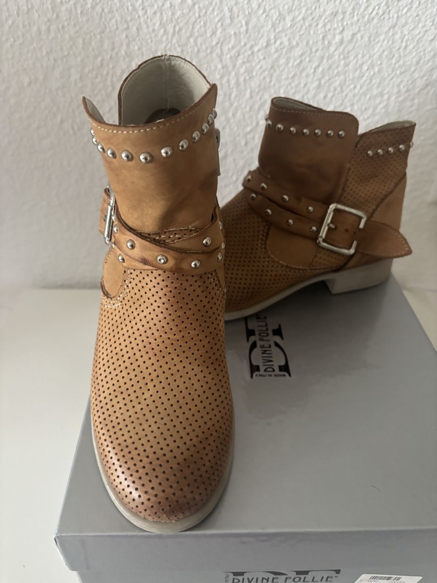 Chaussures femmes: Bottine en cuir – Neuf (Voir description) à Yverdon-les-Bains par annefu 1