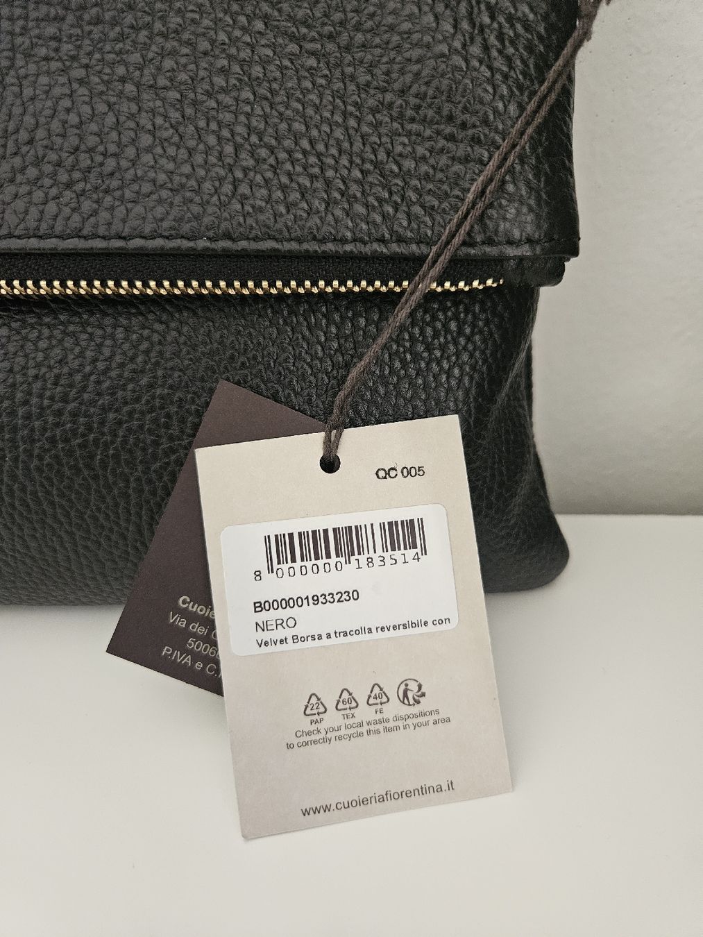 Sacs femmes: Schwarze Leder Clutch – Neuf avec emballage d'origine à Lugano par pknoodle 1