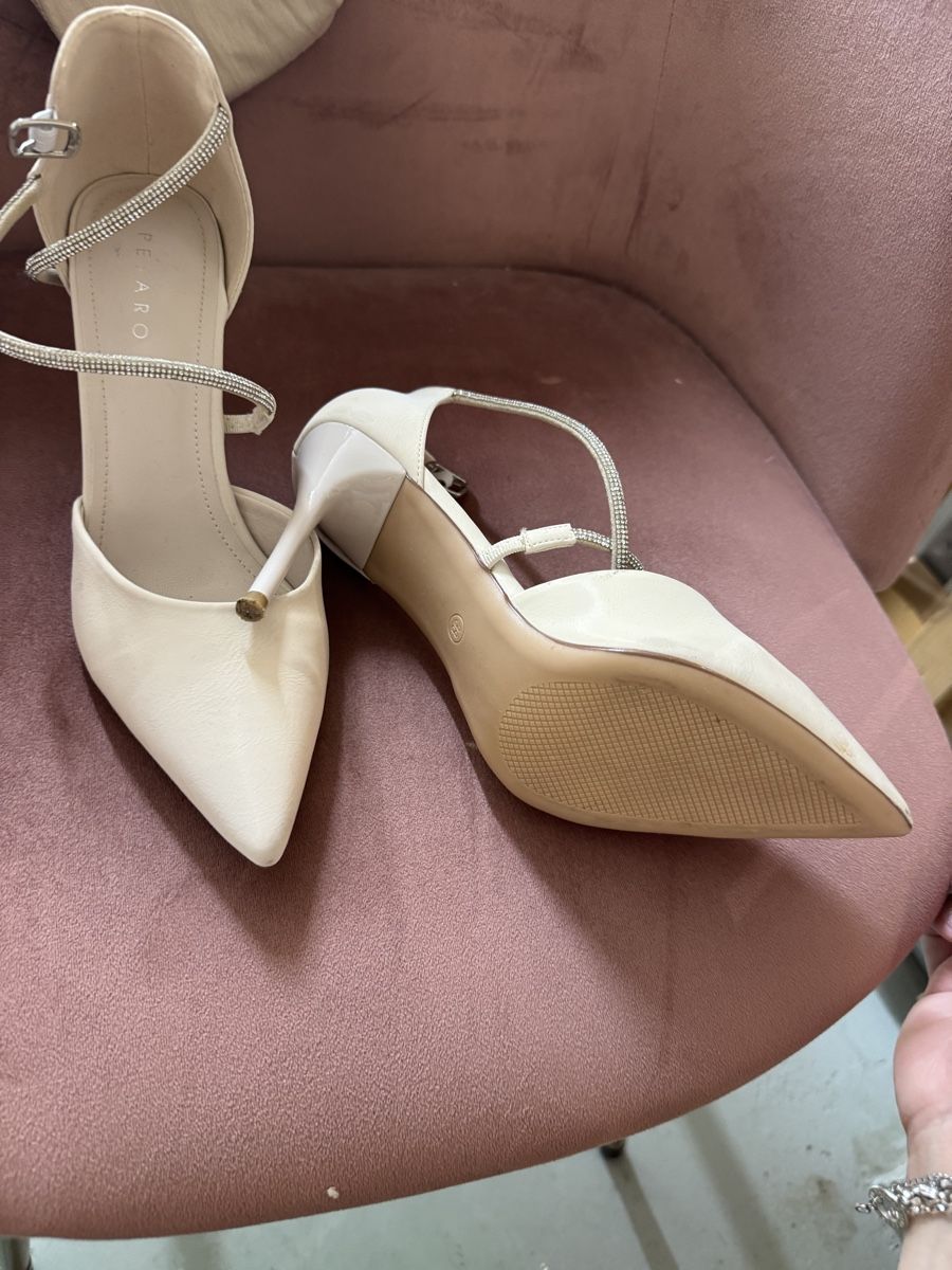 Scarpe da donna: Festliche Schuhe Gr.38 – Nuovo (secondo la descrizione) da niederhasli venduto da Italiana07 1