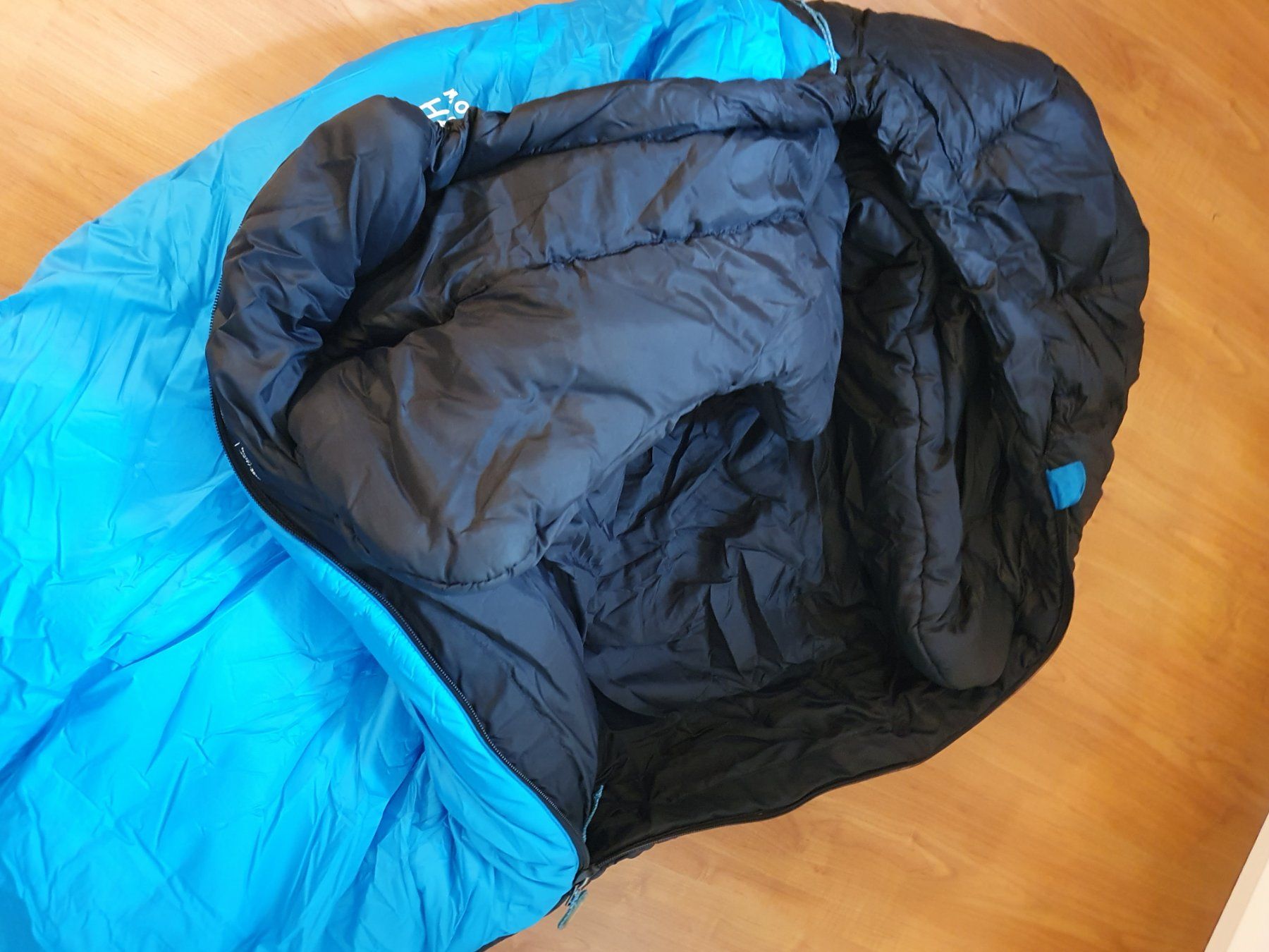 Mountain Hardwear Sacchi a pelo: Schlafsack Kunstfaser, Gr. Regular von Mountain Hard Wear – Usato da Aeugst am Albis venduto da tan_xc26 2
