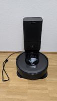 Roomba i7+ Saugroboter mit Ladestation und Zubehör
