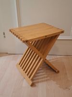 Vintage Klapphocker Lattenrost Hocker kandinavischen Stil