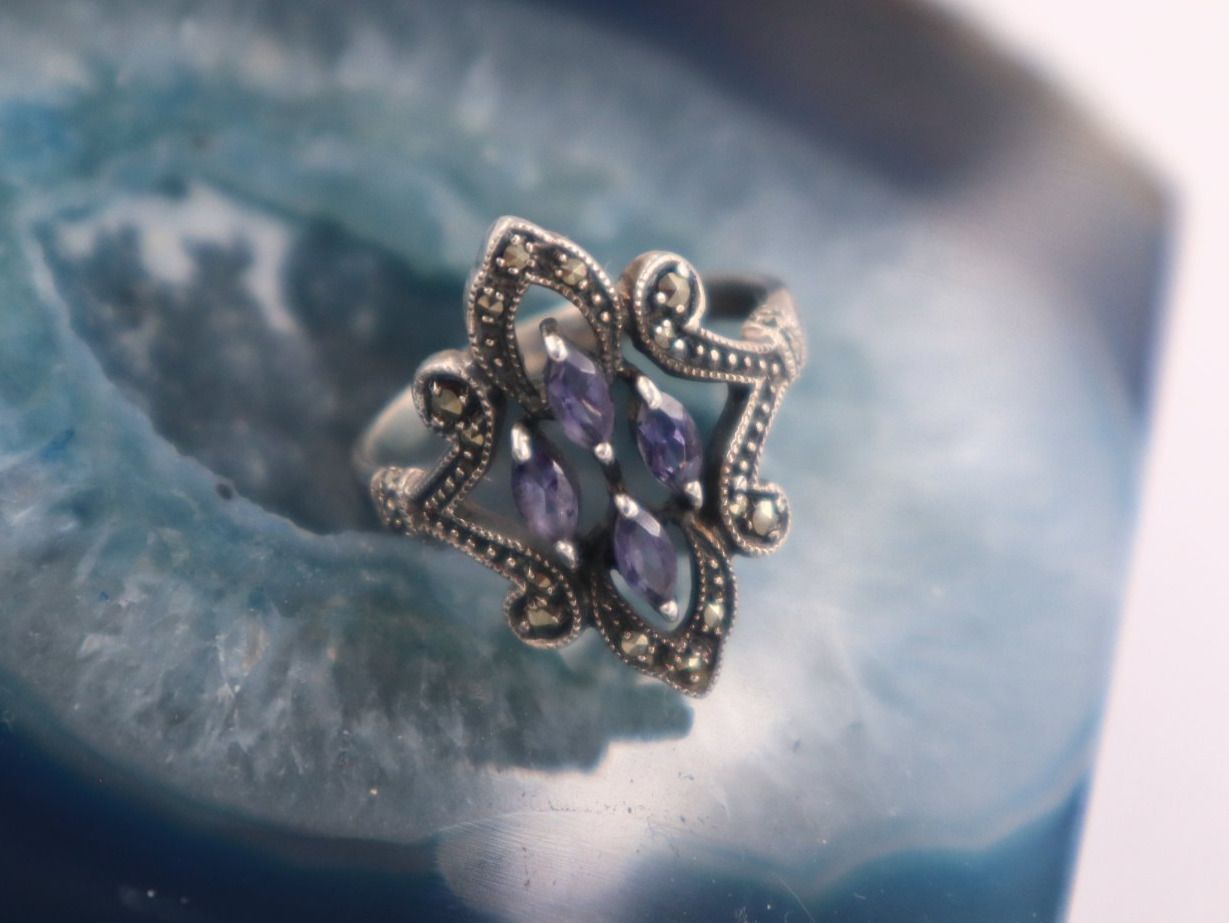 Ringe: Amethyst Damen Ring, Reines Silber, 4 Amethyst m. Markasiten – Gebraucht aus Baden von TellsKuchenhaus 5
