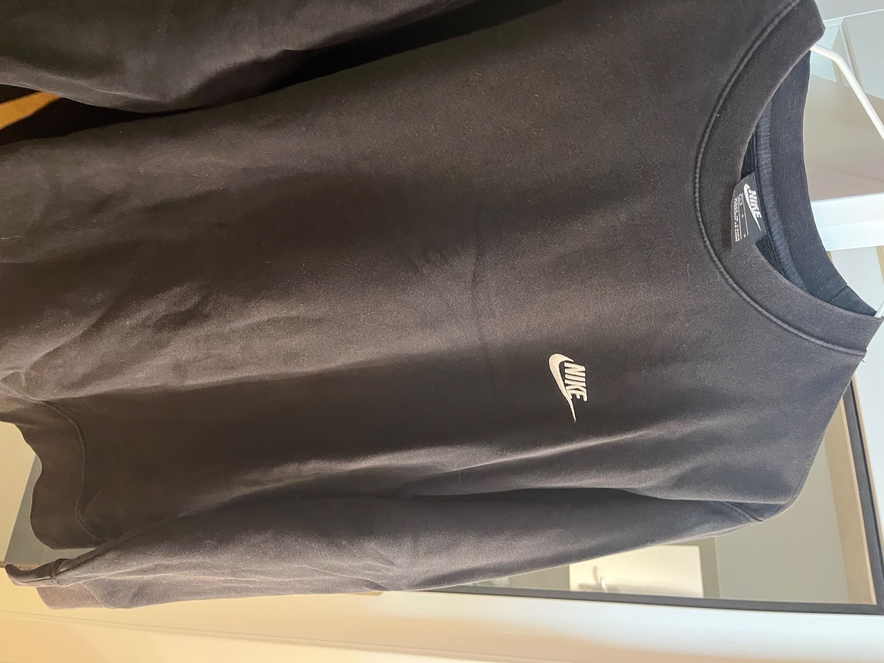 Nike Maglioni & Felpe: Nike Pull-over noir M – Usato da Treyvaux venduto da afa_7zpz