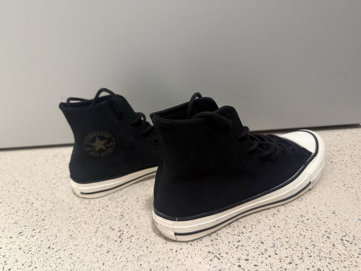 Converse Chaussures hommes: Converse – D'occasion à Zürich par ChickenNuget