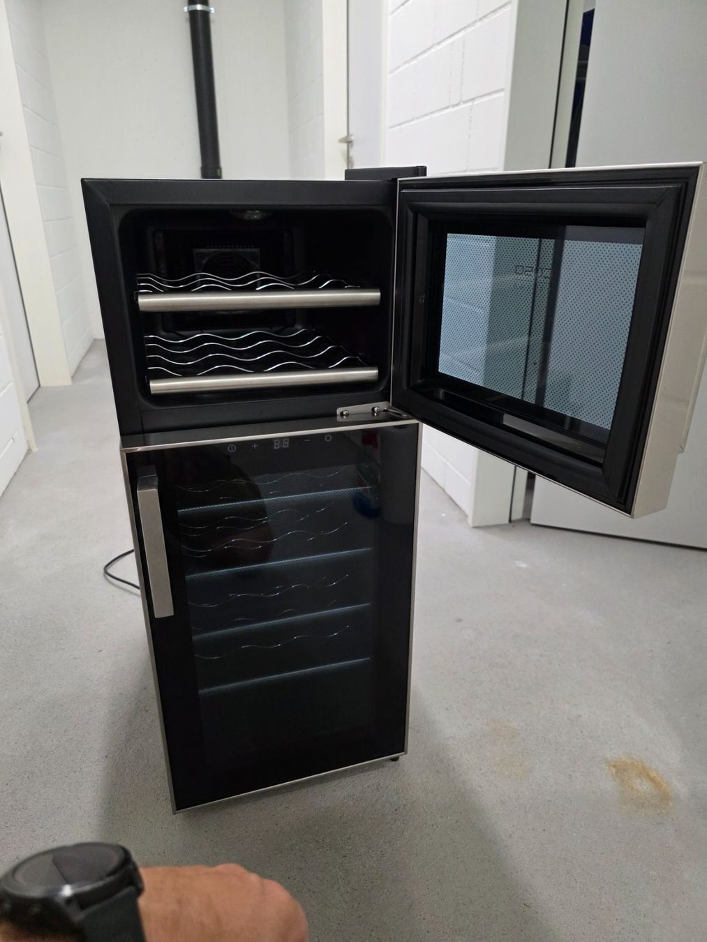 Kühlschrank: Weinkühlschrank Caso Winduett Touch21 – Gebraucht aus Nänikon von Nova81 4