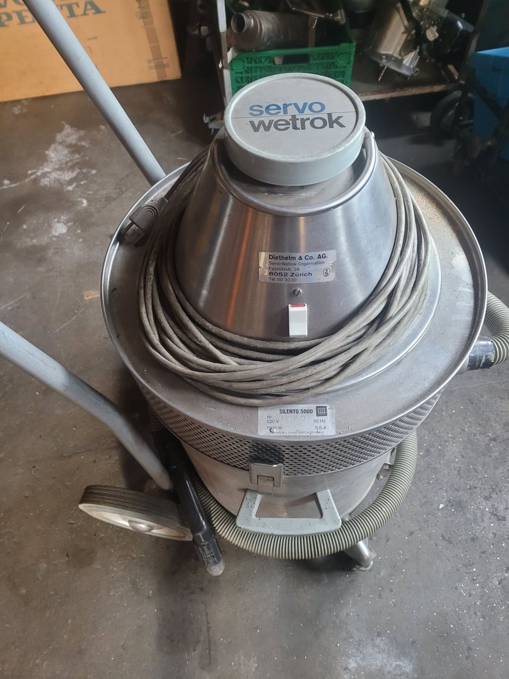 Wetrok Staubsauger & Zubehör: Industrie Staubsauger Silento 5000 – Gebraucht aus Bretzwil von Electronik01