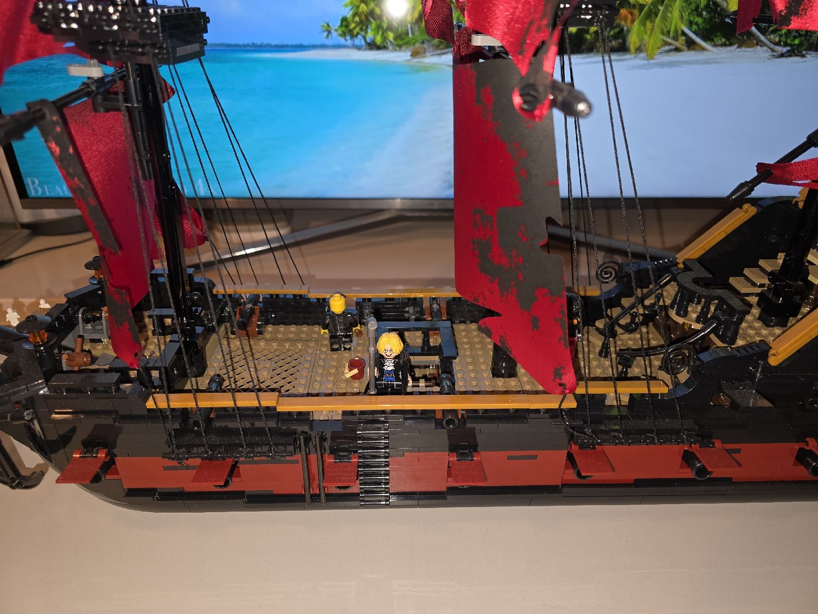 Spielzeuge: Queen Anne's Revenge Piratenschiff – Neu (gemäss Beschreibung) aus Flawil von Ride4Fun 2