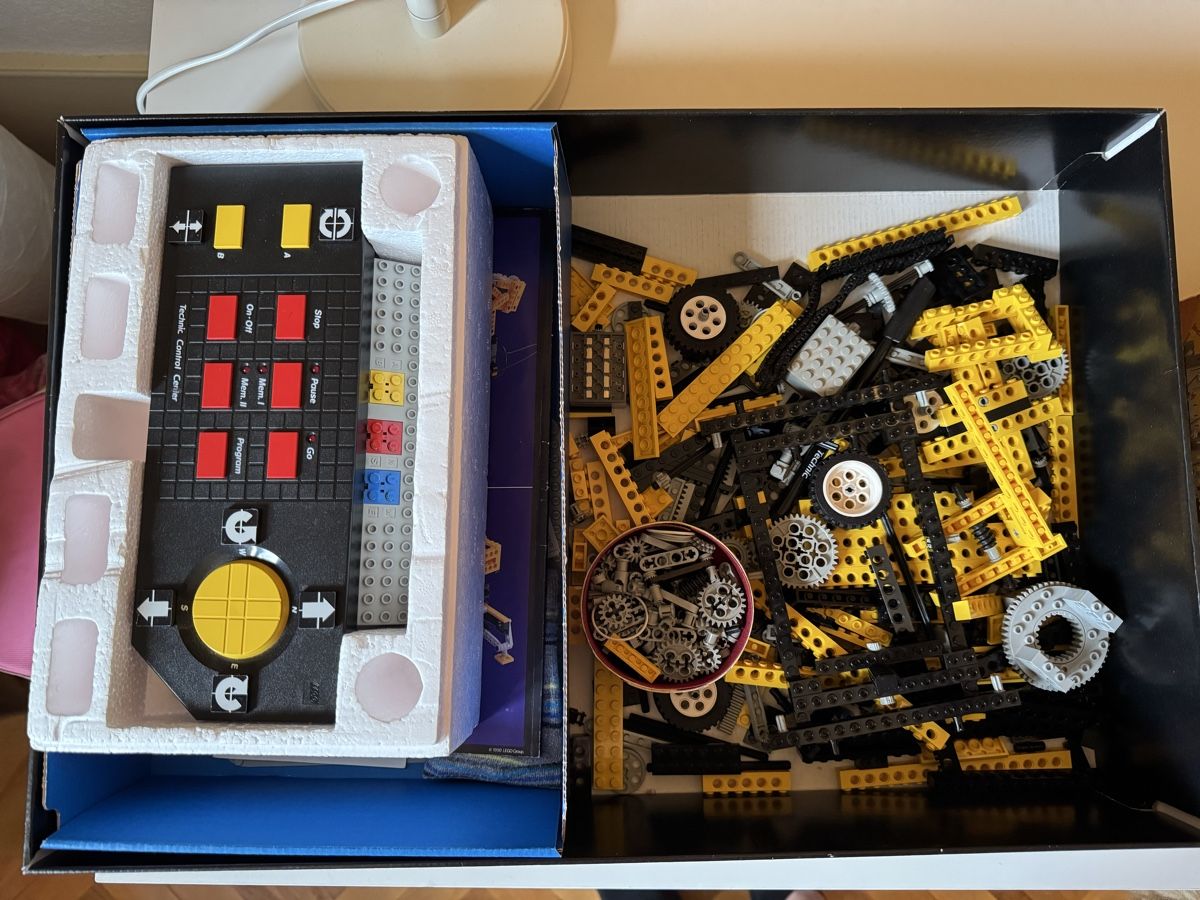Lego Spielzeuge: Lego Technic Control Center – Gebraucht aus Diessbach b. Büren von Stefand 1