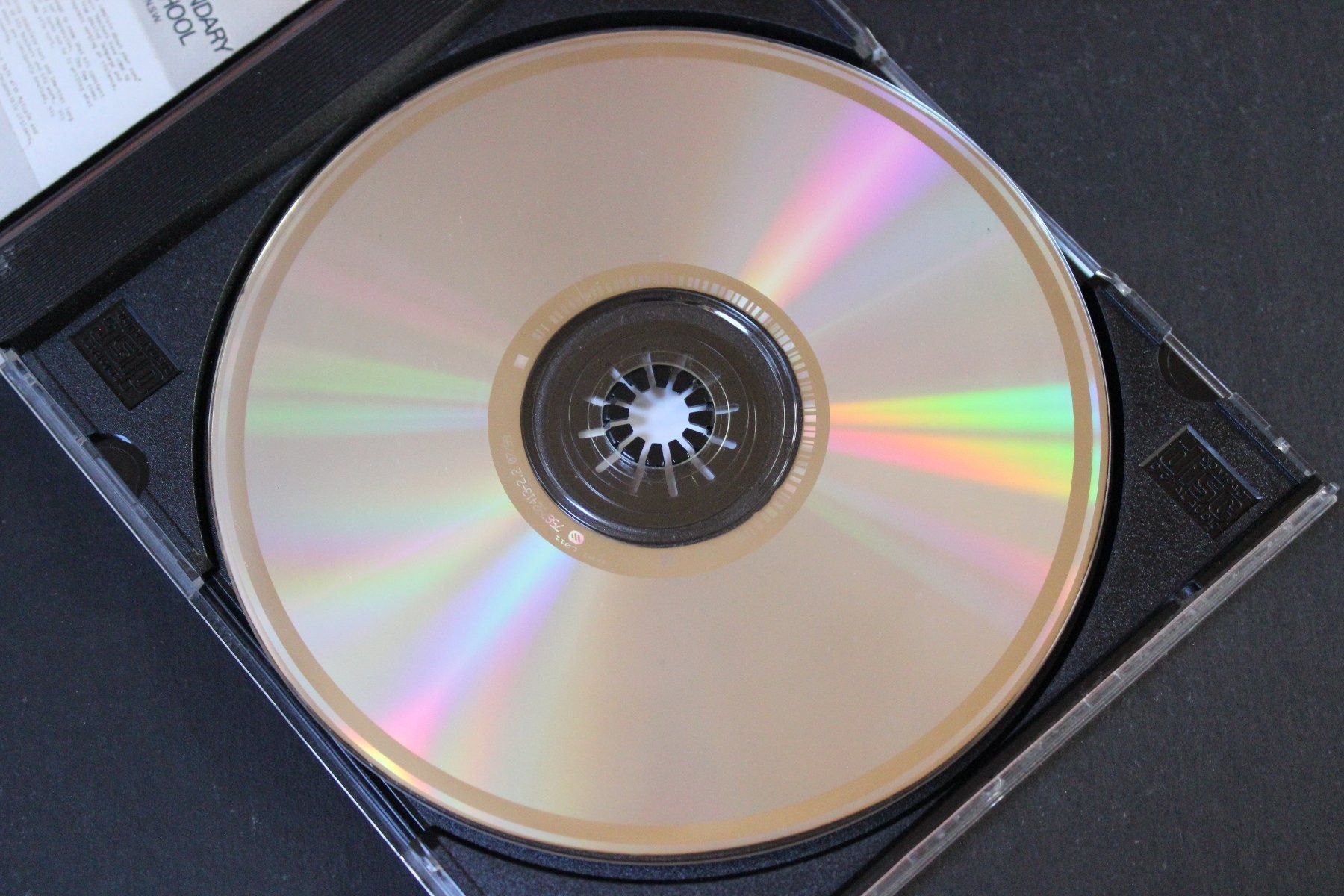 CD: AC/DC - HIGH VOLTAGE CD (Jewel-Case Version) – Usato da Tübach venduto da JamesStone 4