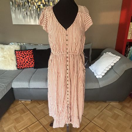 AMERICAN EAGLE robe ❣️ M