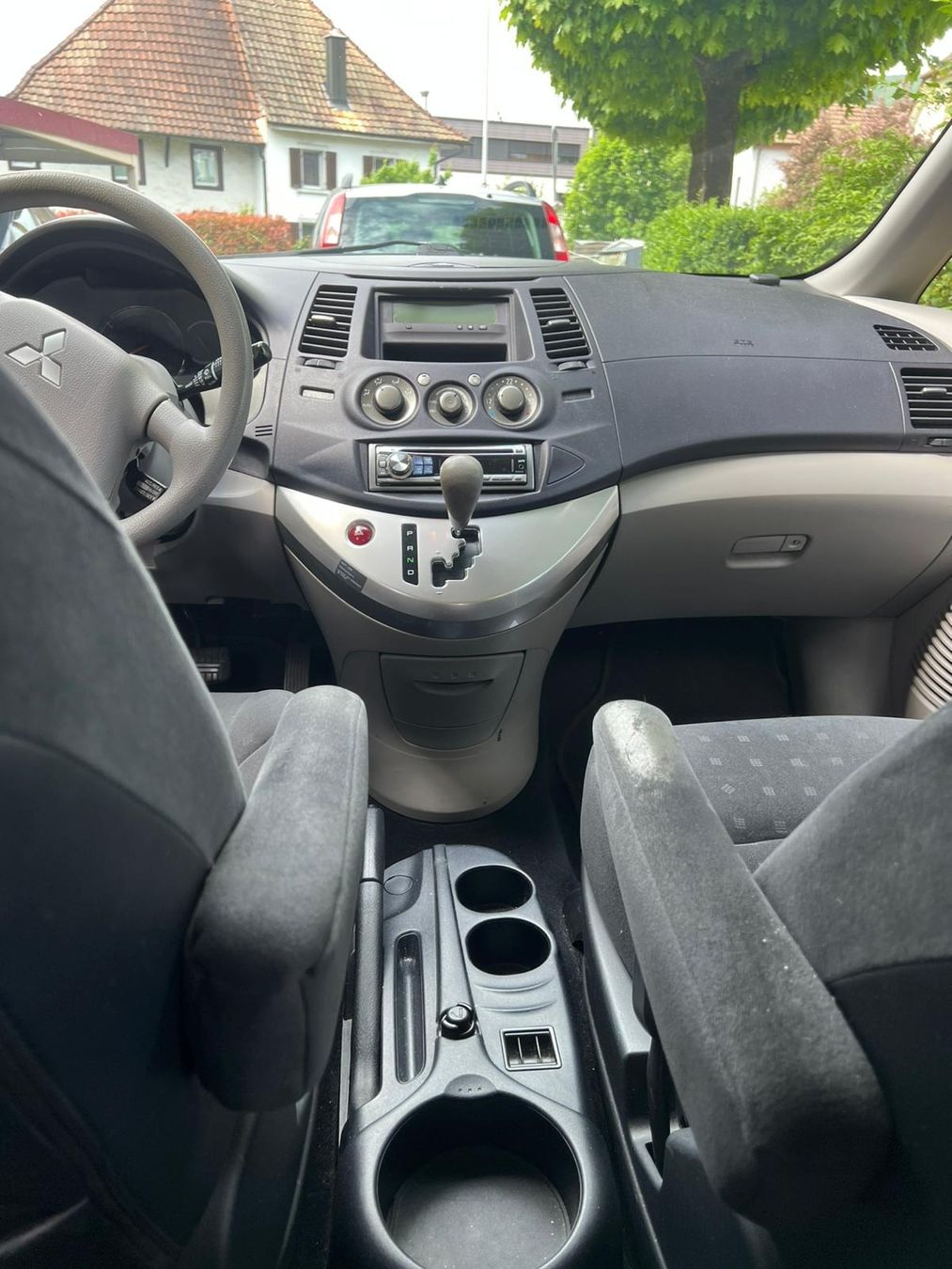 Mitsubishi Automobili: Mitsubishi Grandis 2,4l 7Plätzer – Usato da Lostorf venduto da gro_bq9w 6
