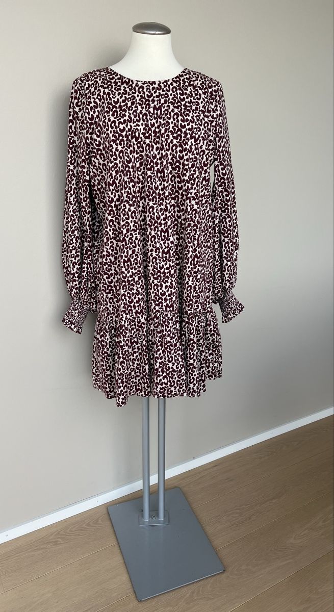Vestiti: MUNTHE Nikolaya Kleid Gr.36 NP279,- – Nuovo (secondo la descrizione) da Degersheim venduto da Starkigel