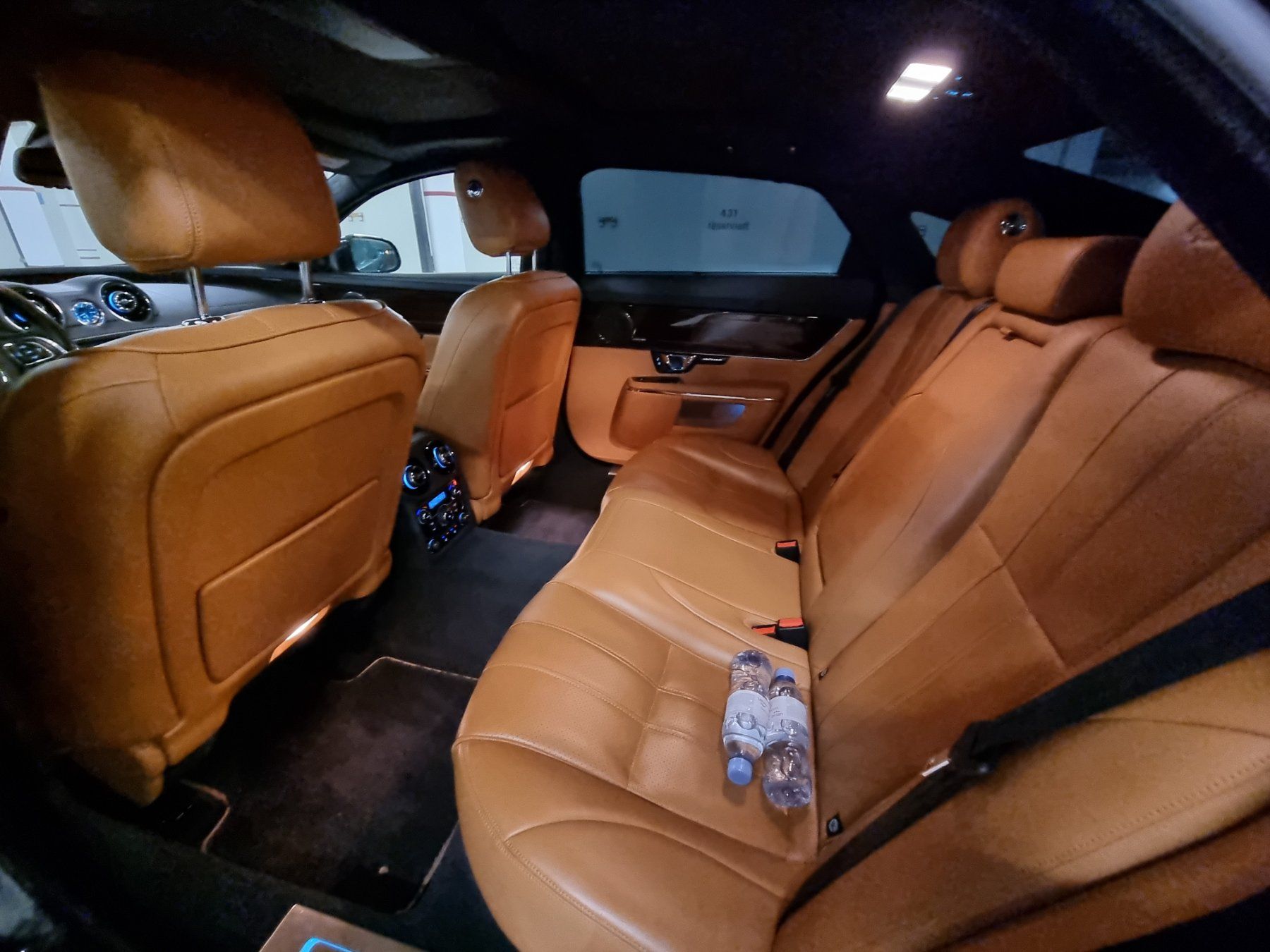 Jaguar Autos: Jaguar XJ 3.0 S/C AWD XJL – Gebraucht aus Rougemont von 911__ 6