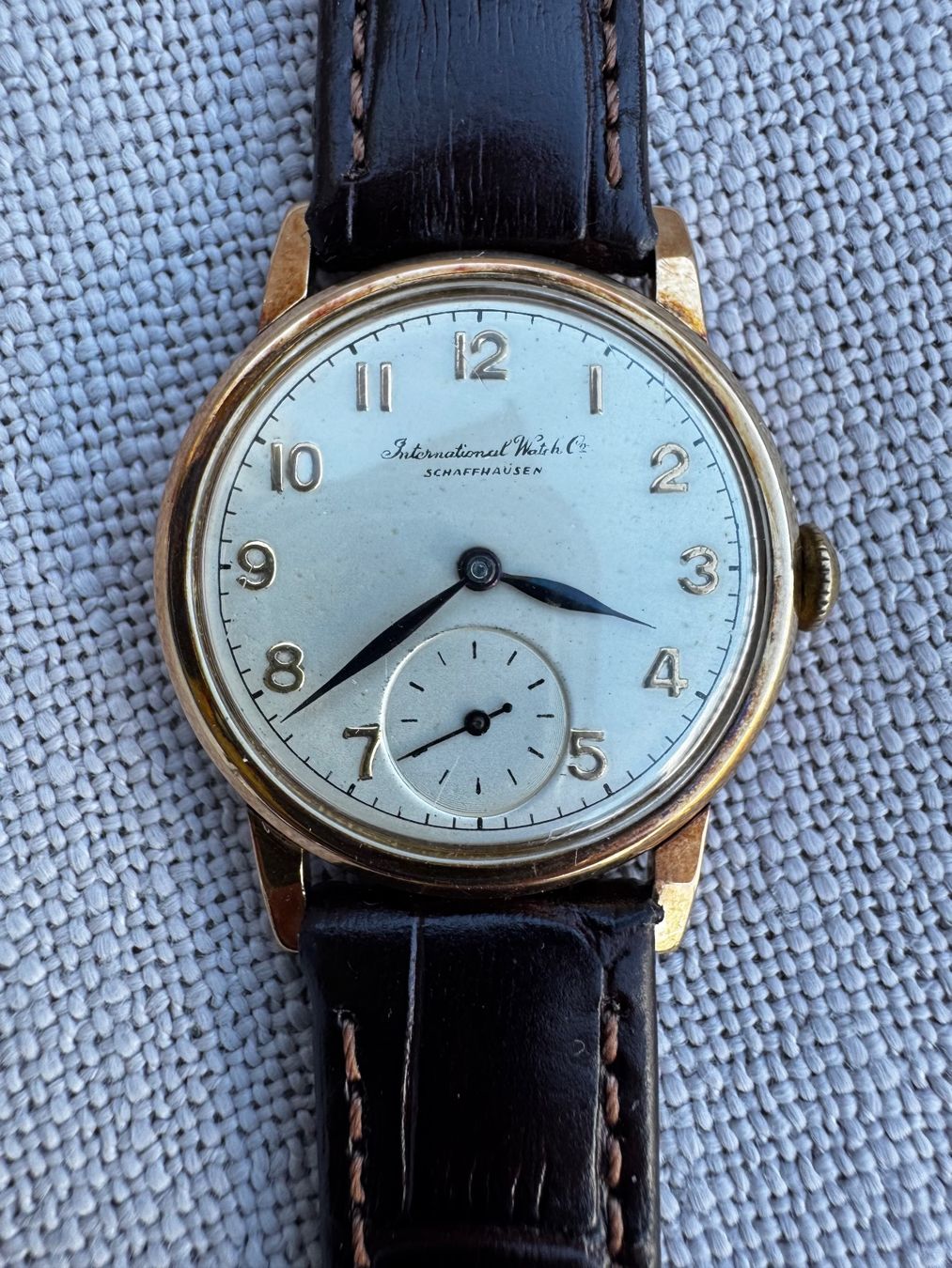 IWC Orologi: IWC 14k Massivgold cal. 83 "Hermet" – Usato da Satigny venduto da leo_wh92