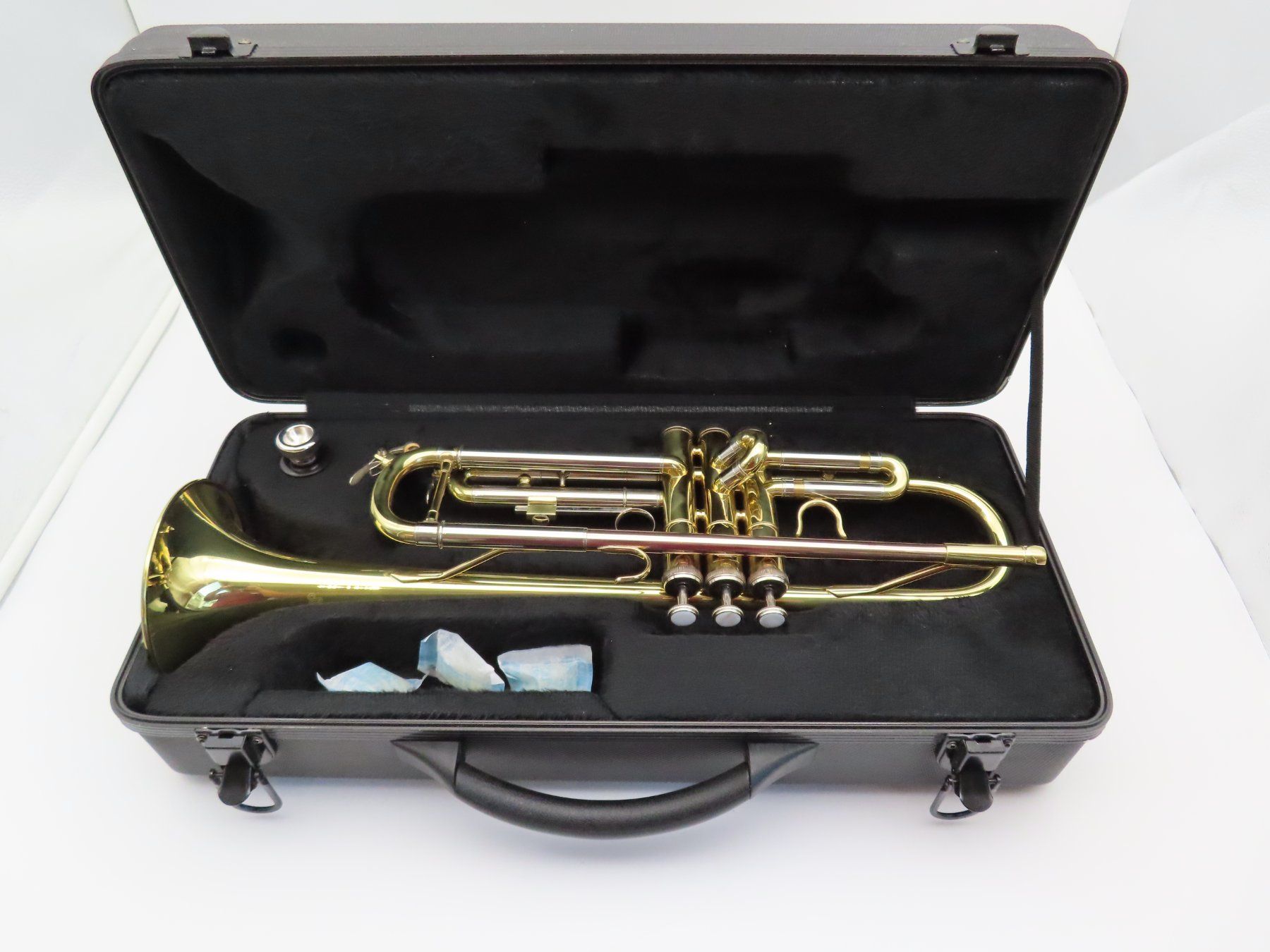 Musikinstrumente: Trompeten-Set von Sheffield – Gebraucht aus Reinach BL von WBZ-Flohmarkt 2