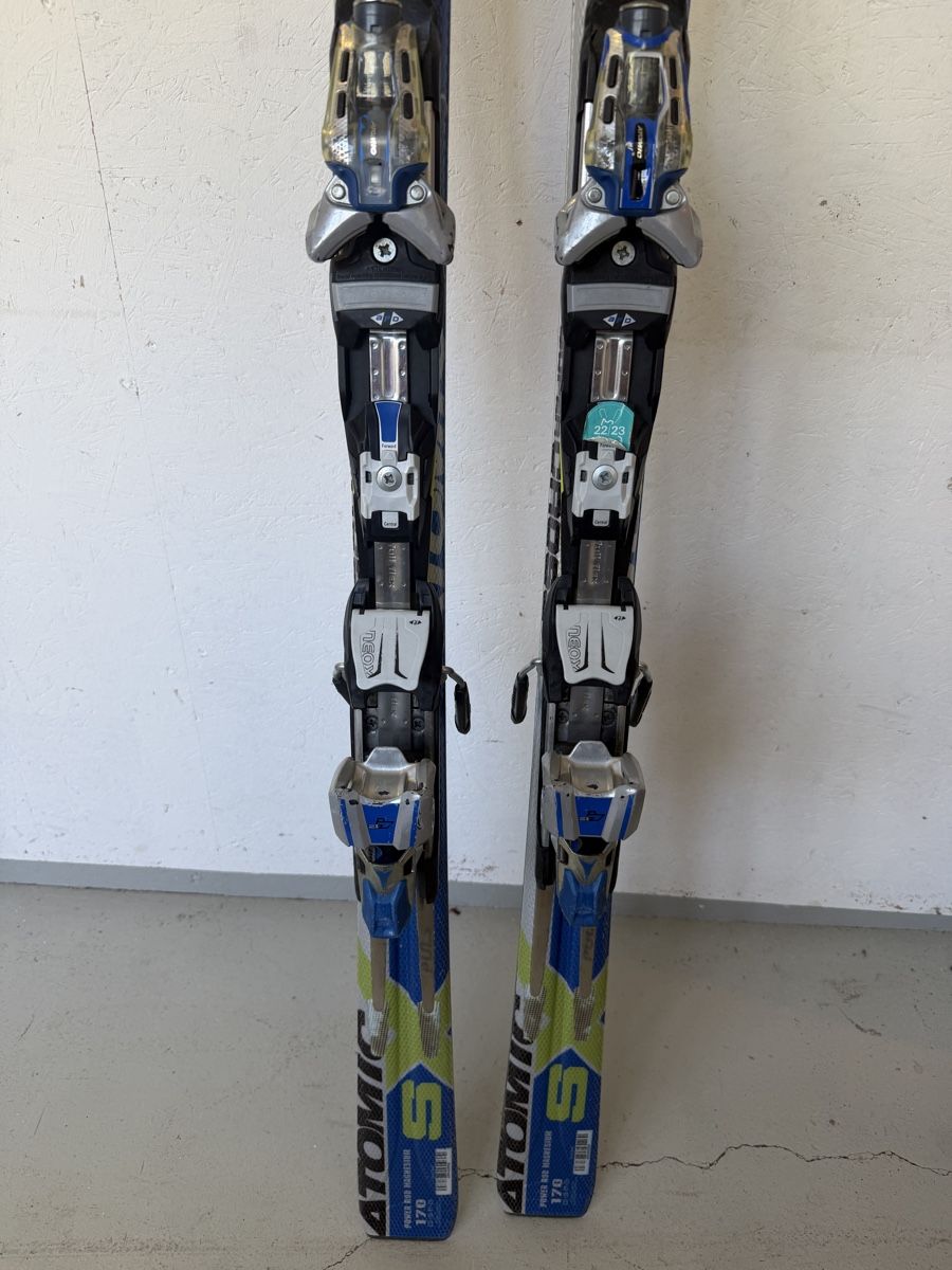 Atomic Sci: Atomic SX10 Supercross 170 cm mit Bindung – Usato da Gurmels venduto da SwissShop21 2