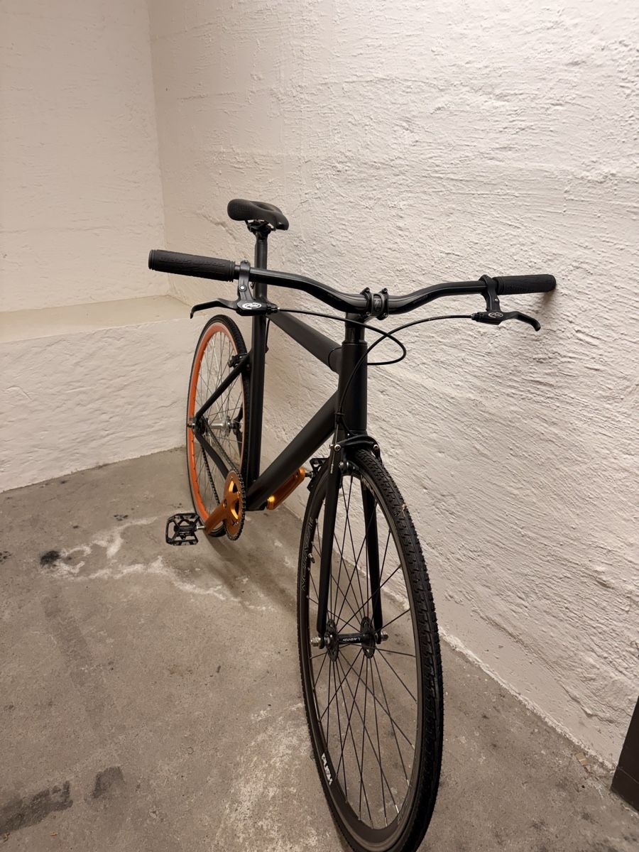 Biciclette: Fixie  – Usato da Winterthur venduto da IZUGIZU 1