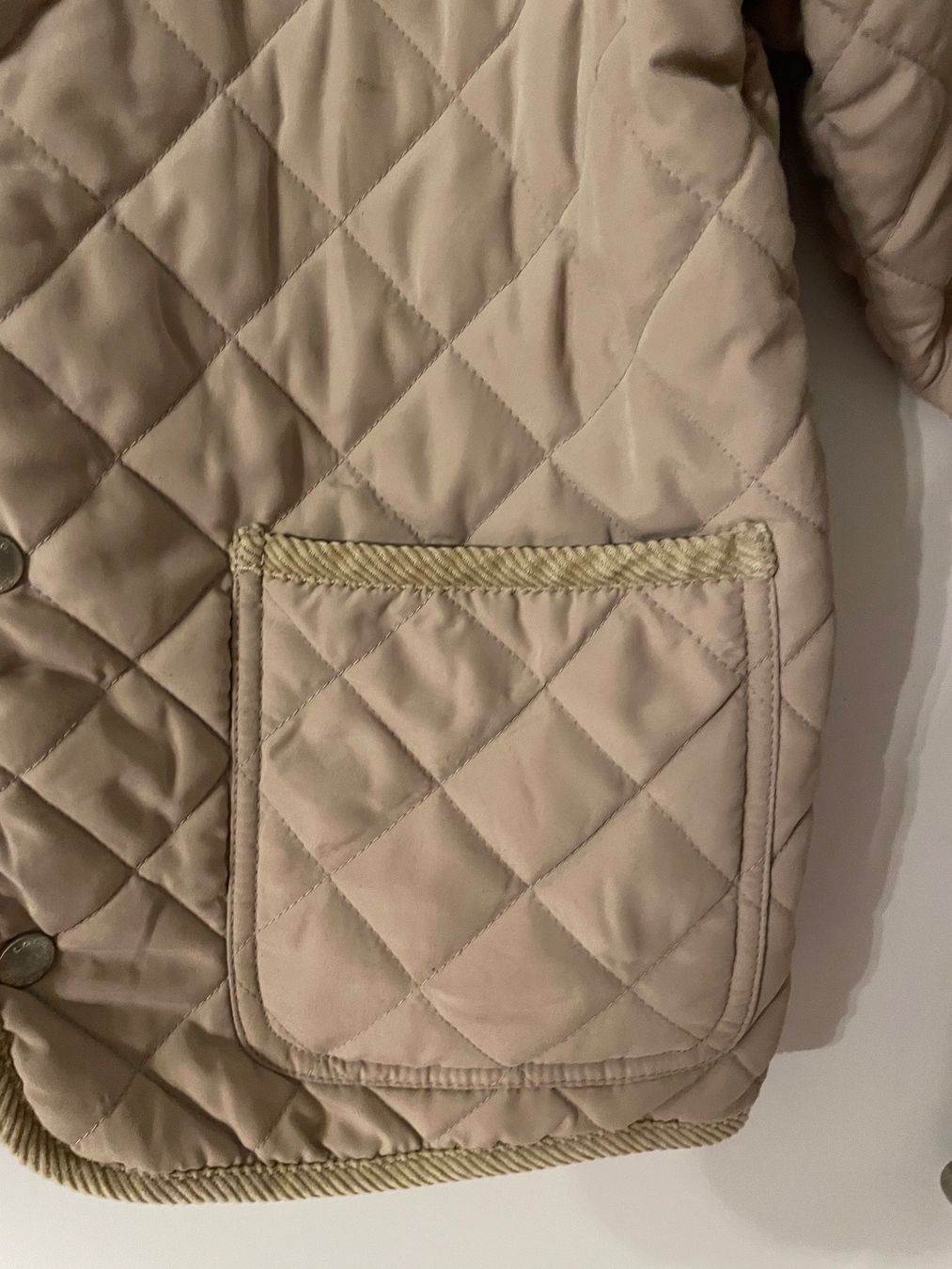 H&M Giacche & Cappotti: Kindersteppjacke GR. 128 – Usato da Urdorf venduto da leoale 4