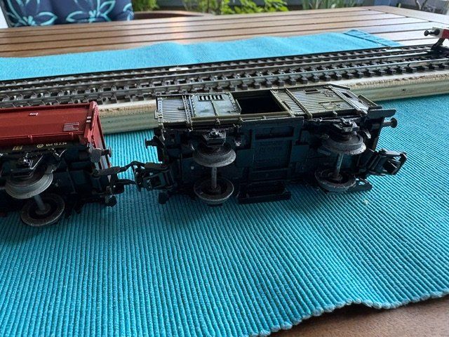 Märklin Modellini di ferrovie: Märklin DB Güterzug 5.-teilig – Usato da Frenkendorf venduto da HampeFrenk 9