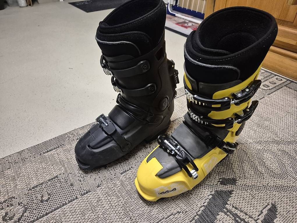 Herrenschuhe: Hardboots Snowboard – Gebraucht aus Mägenwil von InEcoTec
