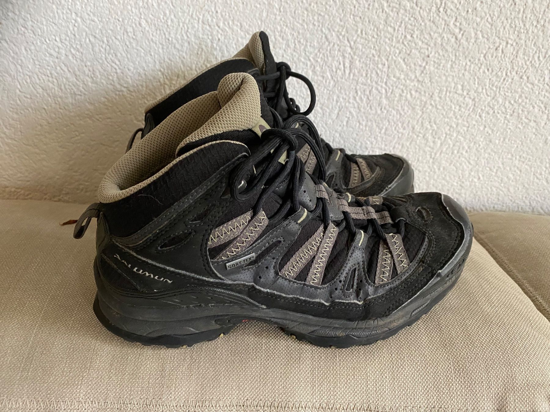 Salomon Scarpe per ragazzi: Salomon Gore-Tex Wanderschuhe,  Gr. 38 – Usato da Spiegel b. Bern venduto da corn2009