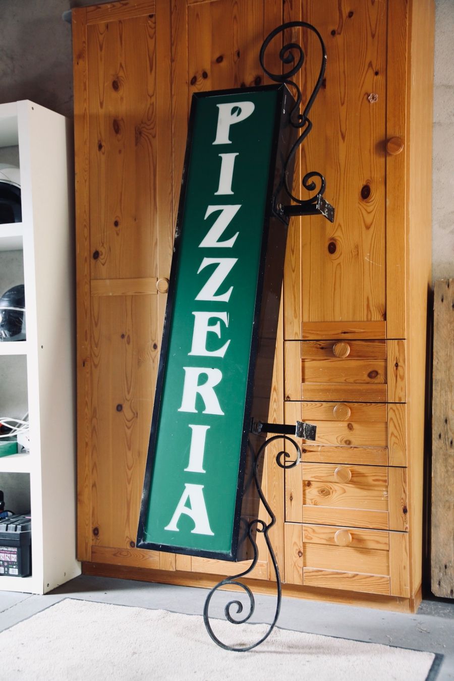 Schilder: Leuchtreklame Schild Pizzeria – Gebraucht aus Leuk-Stadt von Gigal