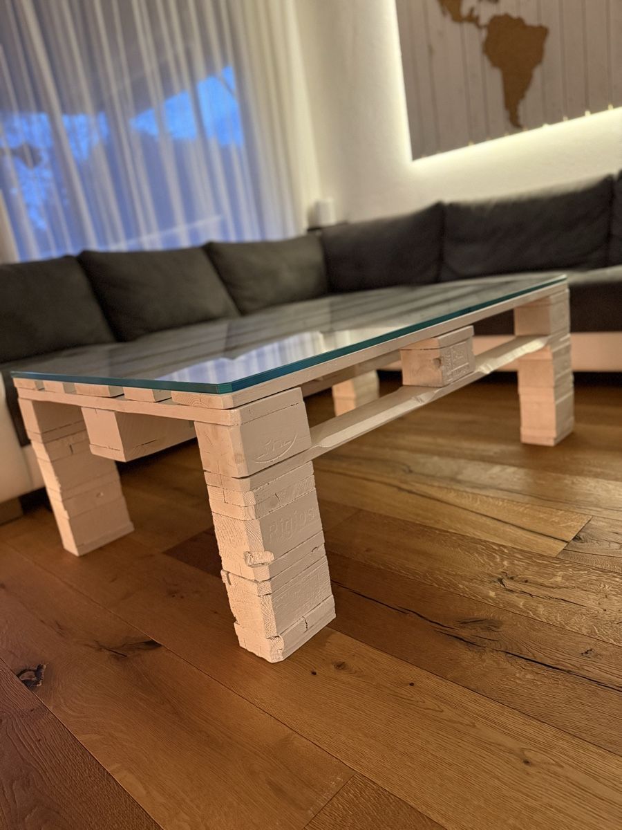 Tavoli: DIY Paletten Couchtisch mit Glasplatte – Usato da Sutz venduto da mtechcab 2