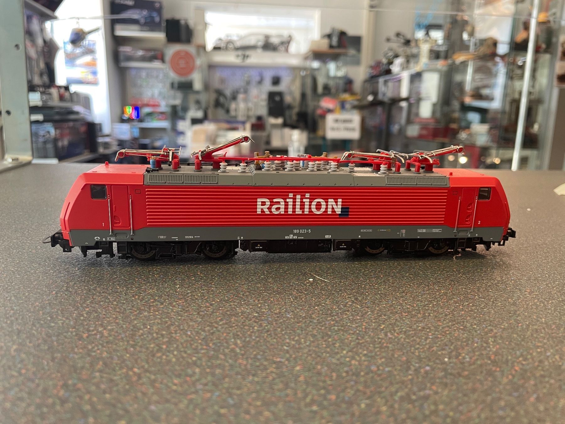 Piko Modellini di ferrovie: Piko DC Br 189 digital elok Railion Digital – Usato da Chiasso venduto da Carrara-Modellismo
