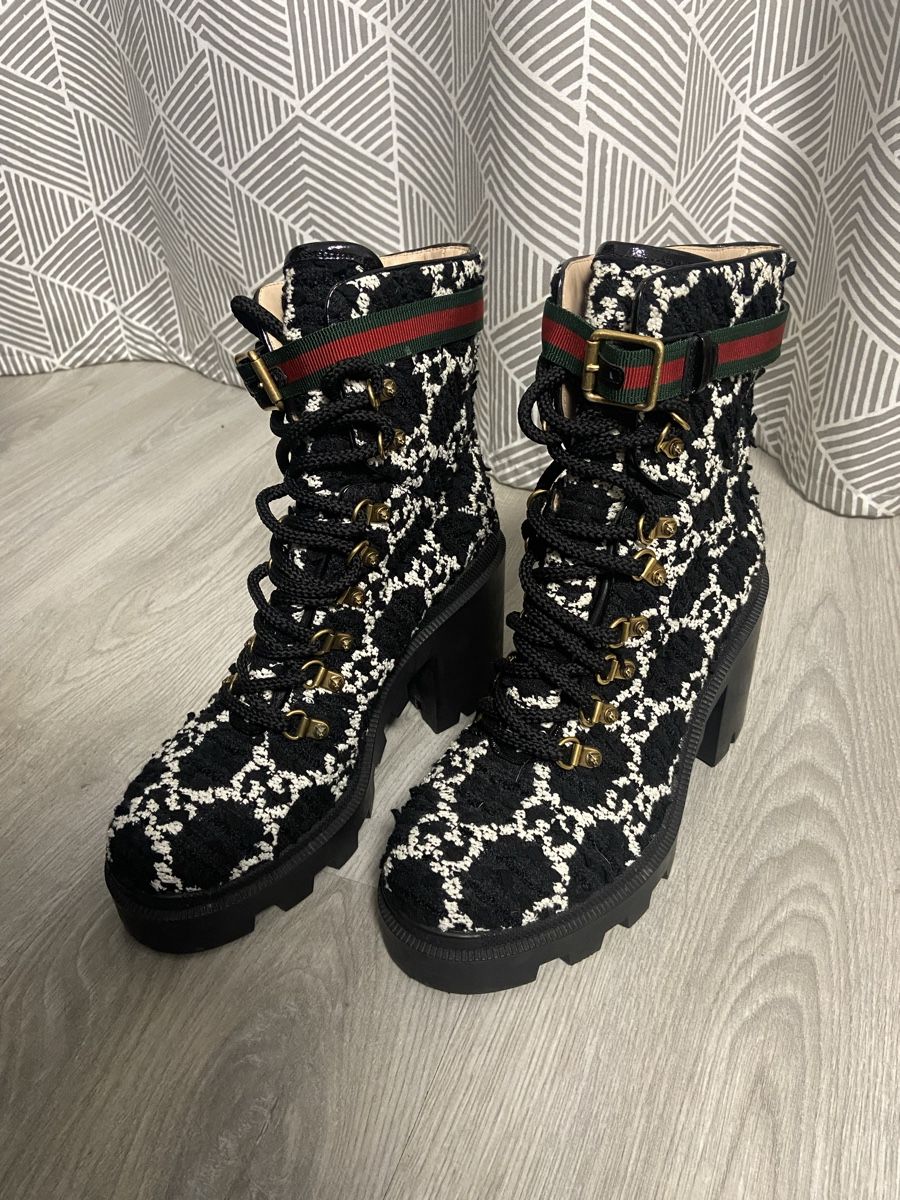 Gucci Damenschuhe: Botte Gucci noir taille 40 – Gebraucht aus Montreux von Perledor 1