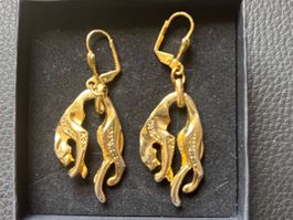 Boucles d'oreilles dorées forme panthère femme longueur 5cm
