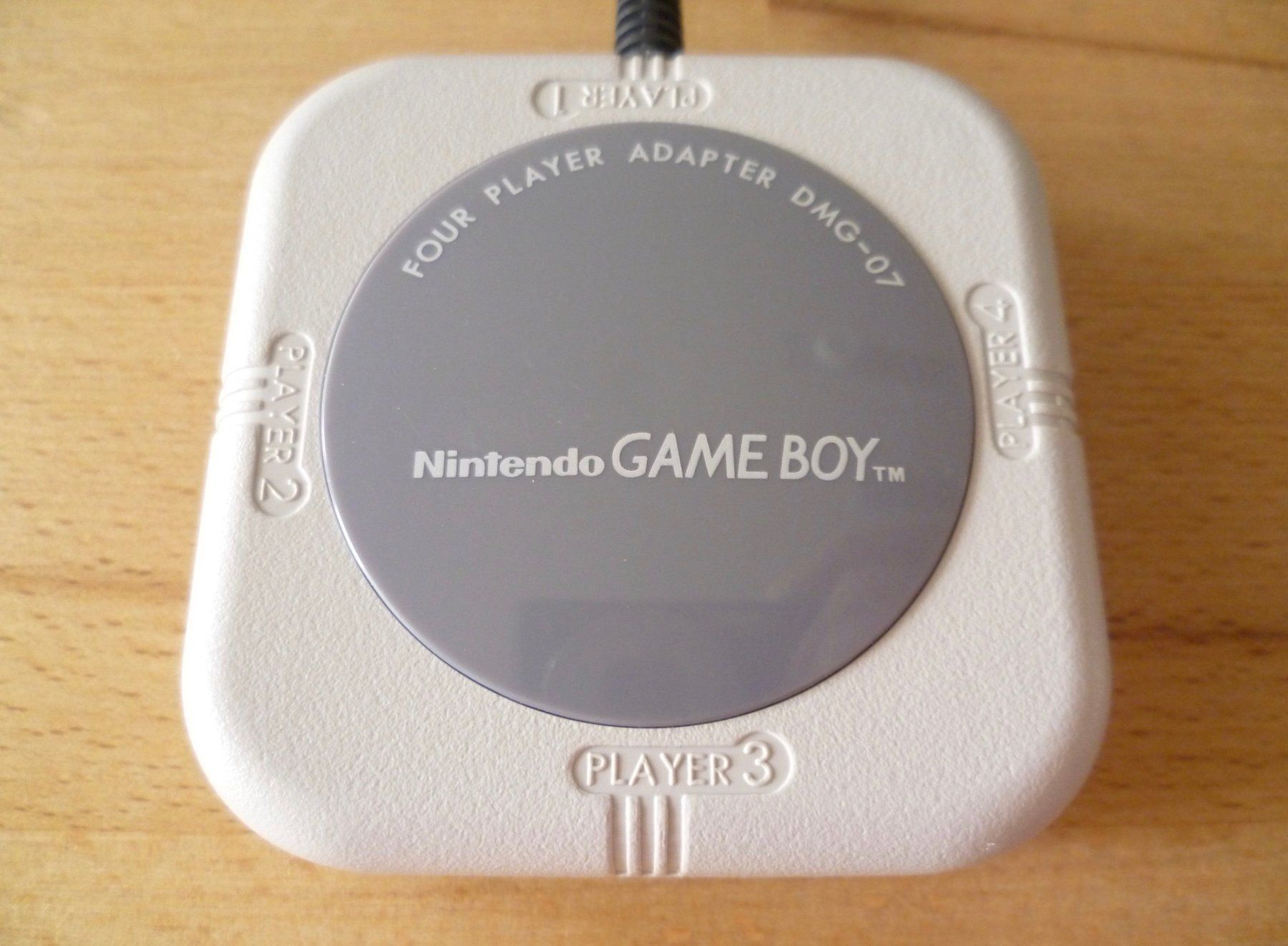 Nintendo Giochi: Game Boy Four Player Adapter DMG-07 – Usato da Thalwil venduto da ranx 1