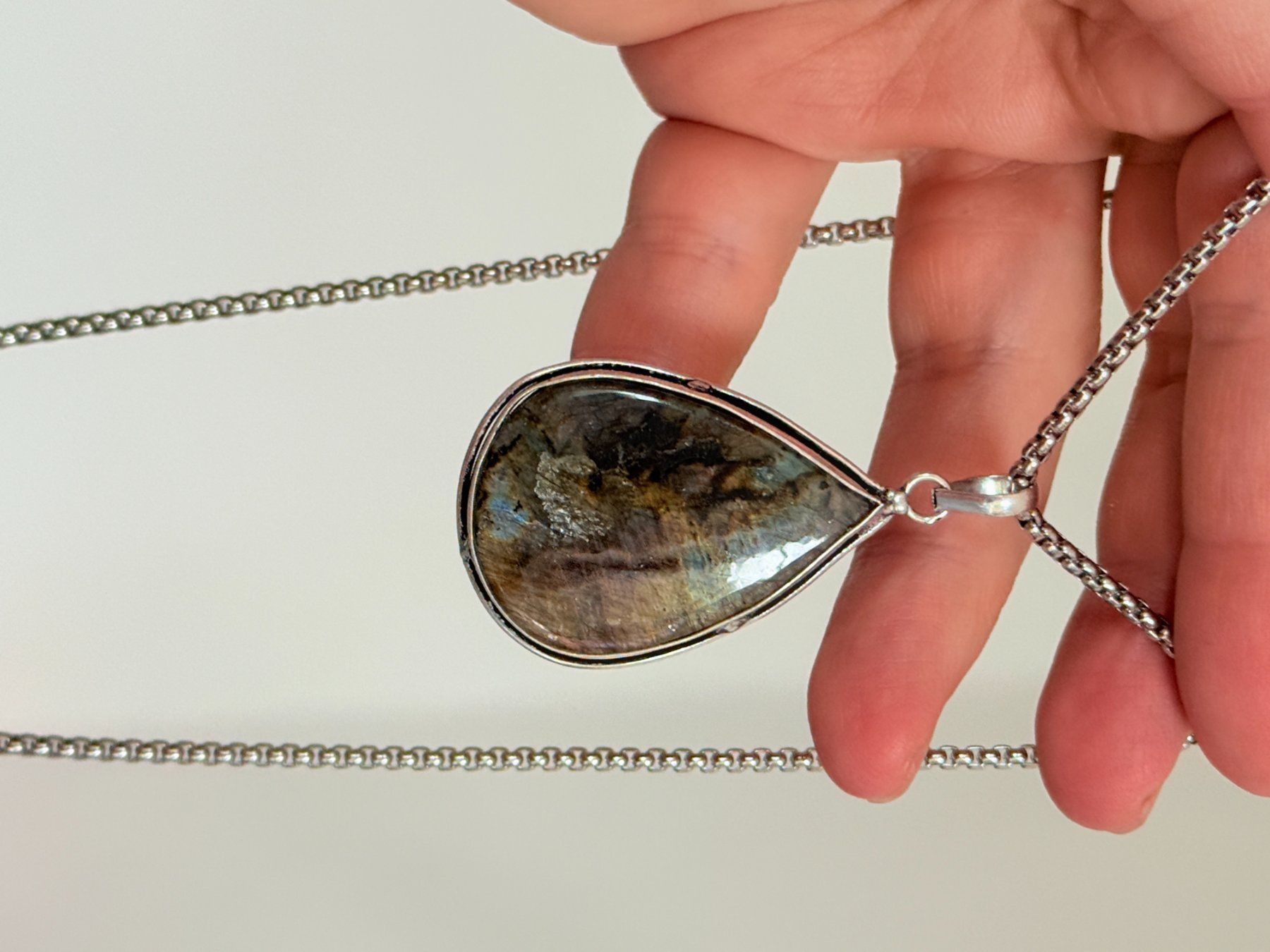 Catenine: Collier avec pendentif labradorite goutte – Nuovo e nell'imballaggio originale da Genève venduto da AWWA 3