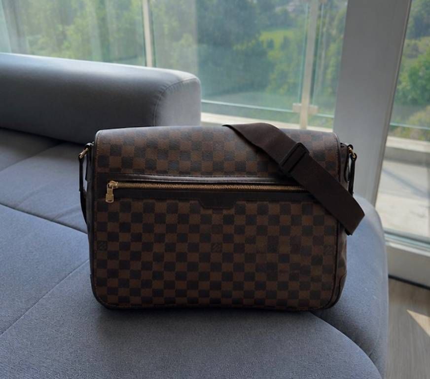Taschen: Louis Vuitton Umhängetasche – Gebraucht aus Romont FR von Yohelys 2