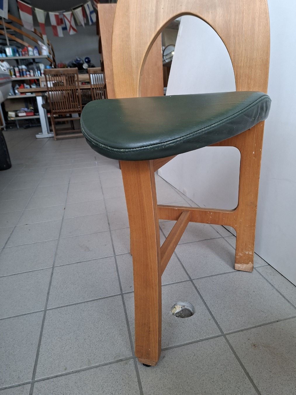 Chaises: 2 Schöpf Stühle – D'occasion à Erlach par silvia3235 2
