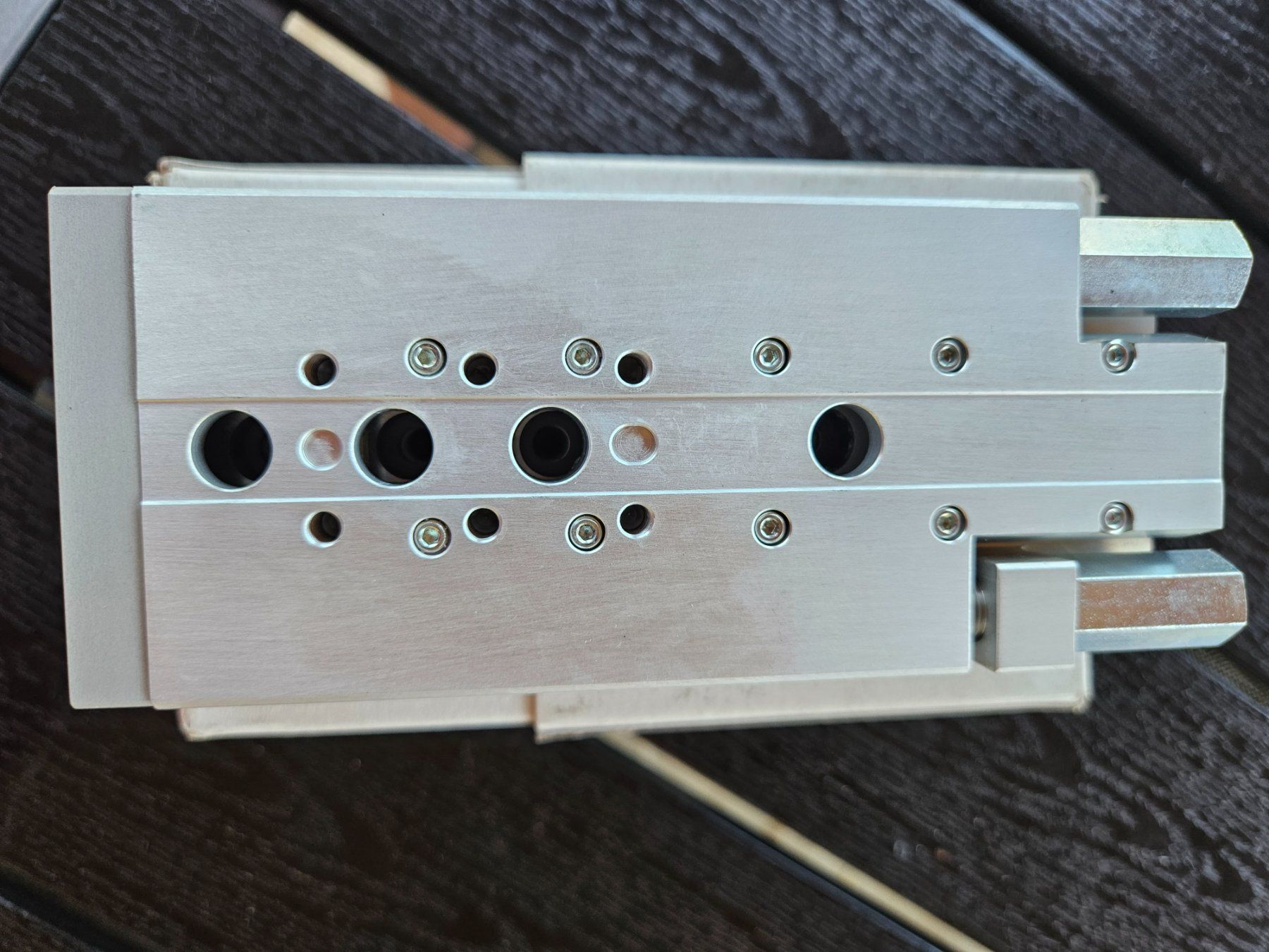Festo Altro per industria metallurgica: FESTO SLT-16-80-A-CC-B 197898 – Usato da courtetelle venduto da bmwhp2