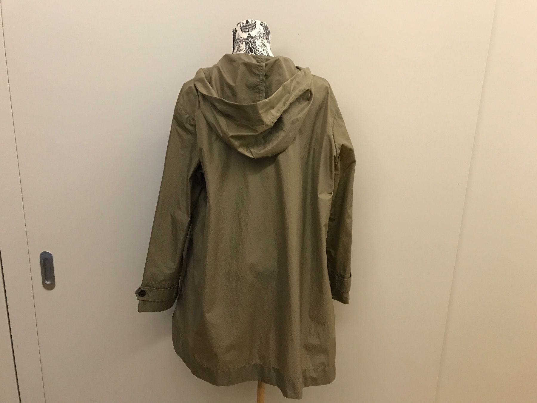 Lis Lareida Giacche: Jacke von Lis Lareida – Usato da Marthalen venduto da Chuegi1 1