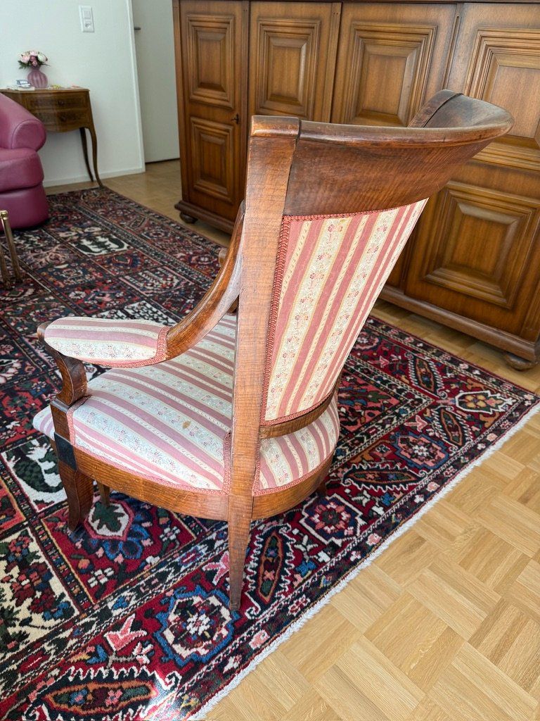 Poltrone: Antiker Sessel mit Hocker Biedermeier Zeit – Usato da Würenlos venduto da SWISSOLDTIMERS 2